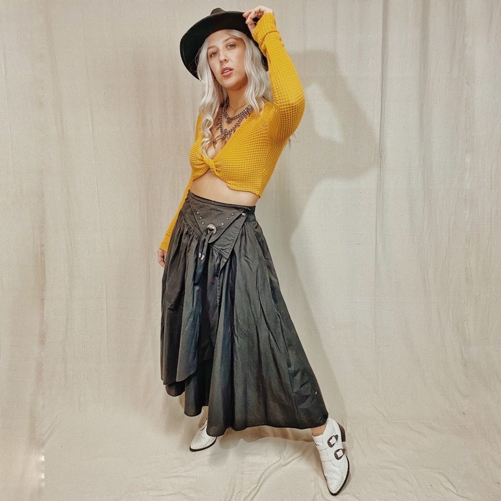Vintage | Rare Black Western Skirt